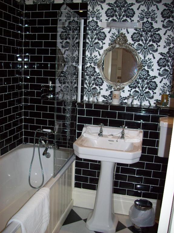 ¿Cuáles son los mejores hoteles cerca de Warkworth Castle & Hermitage? Amble Habitación foto