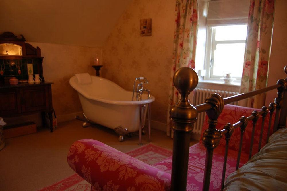 ¿Cuáles son los mejores hoteles cerca de Warkworth Castle & Hermitage? Amble Exterior foto