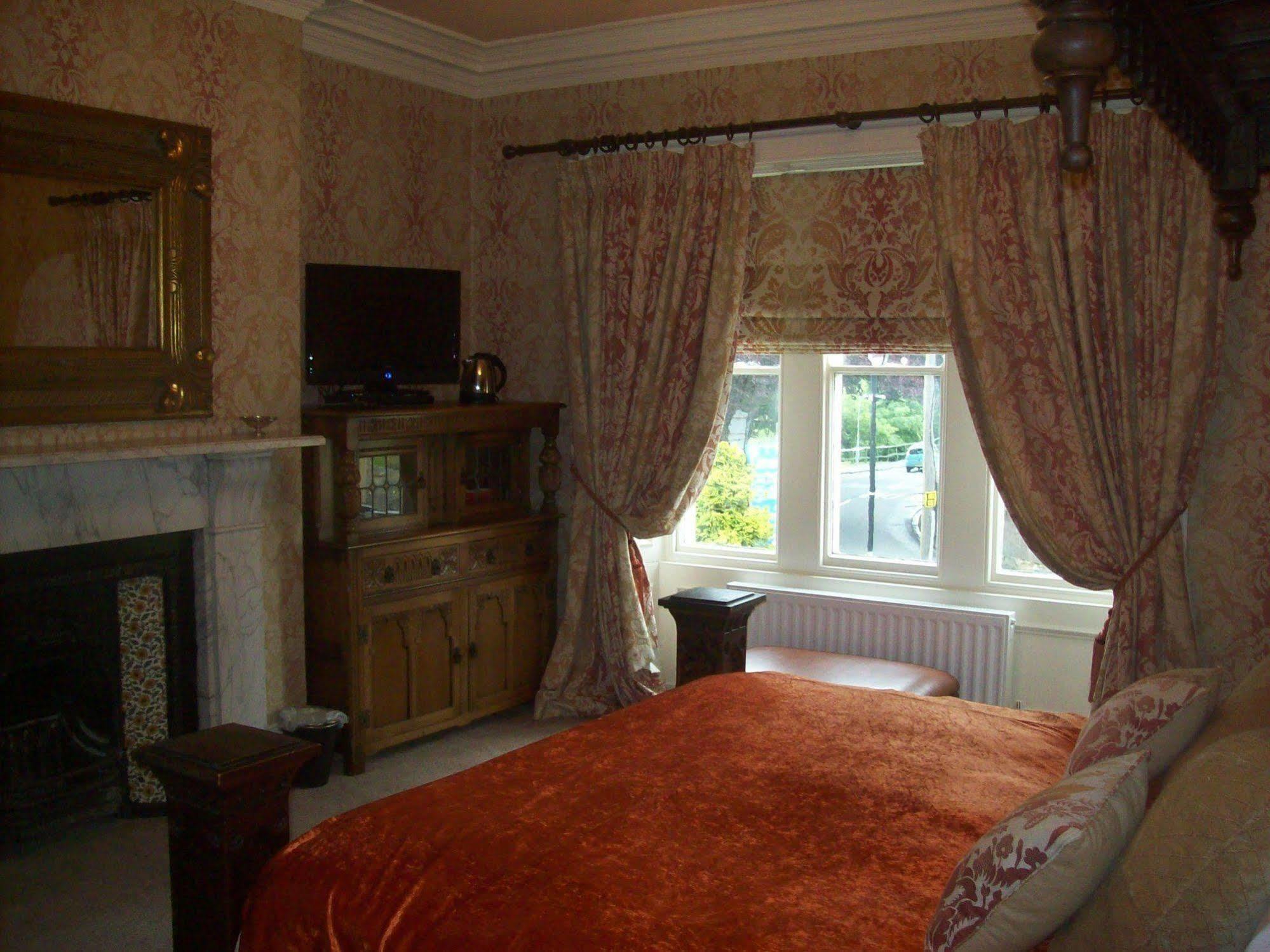 ¿Cuáles son los mejores hoteles cerca de Warkworth Castle & Hermitage? Amble Exterior foto